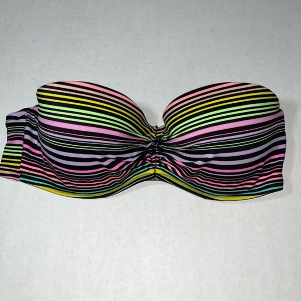 Victoria’s‎ Secret Striped Underwire Bikini Top Size 36C